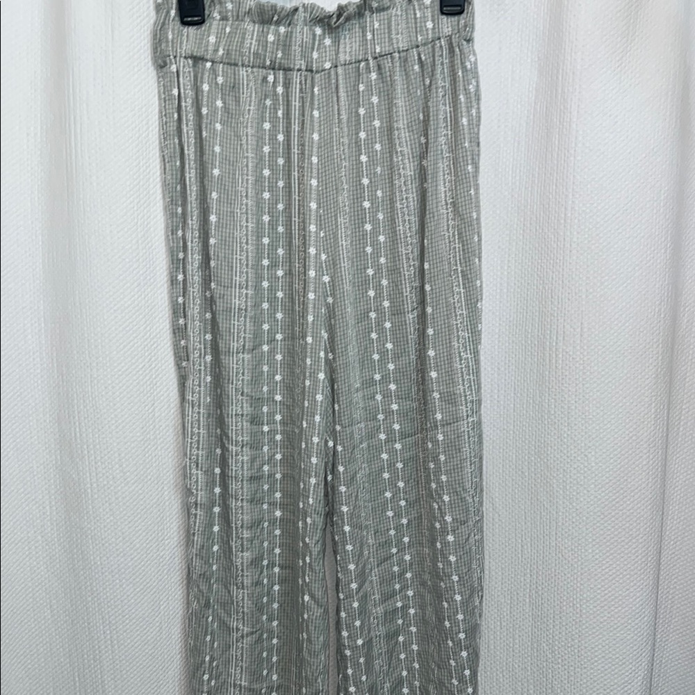 SHEIN Lightweight Summer Pants |Light Green| M